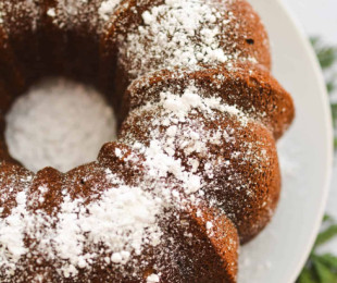 Sweet Amber Sherry Bundt Cake